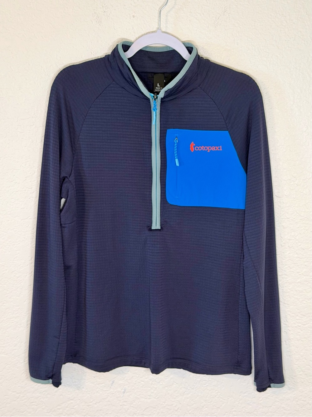 Cotopaxi Women’s Otero Fleece Half Zip Pullover in Graphite Colorway